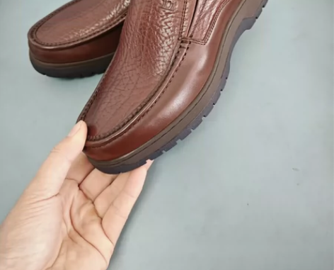 全新 38码 品牌Camel骆驼 真皮休闲...