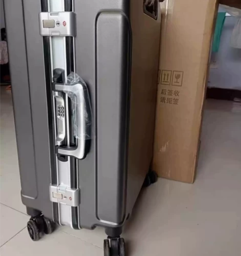 （仅剩12个）处理全新袋鼠行李箱铝框结实大...