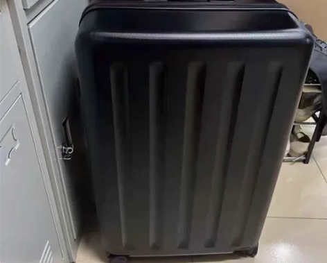 《半价处理》小米90分行李箱旅行箱万向轮超...