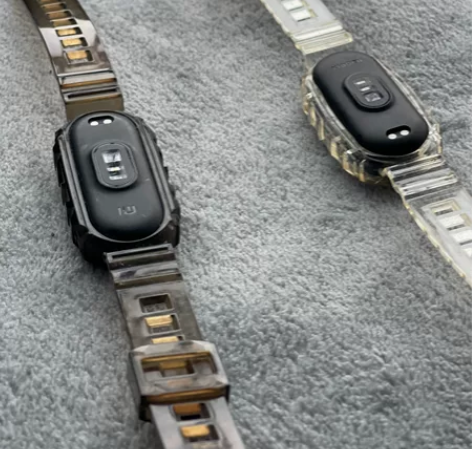 左边小米5 70出 右边小米6手环90出 ...