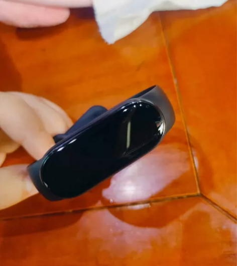 小米手环6 高三下学期时购入 只戴了半年 ...