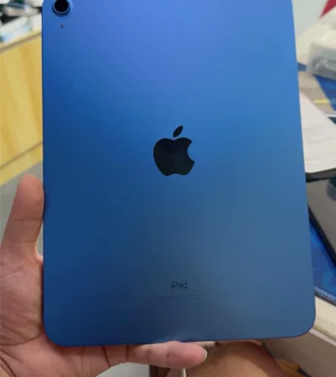 ?ipad10代 64g蓝色 保修到明年1...
