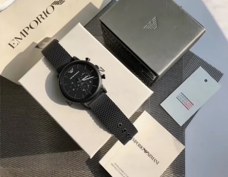 Armani 阿玛尼 本年度最火的一块，日...