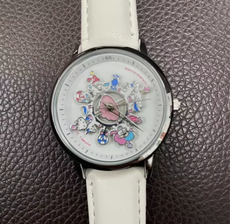 正港x三丽鸥手表女旋转木马手表，看上的直接...