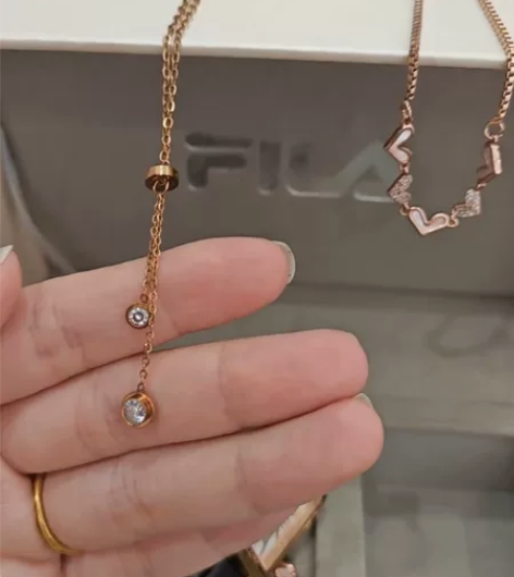 FILA斐乐腕表礼盒 石英机芯 皮革表带 ...