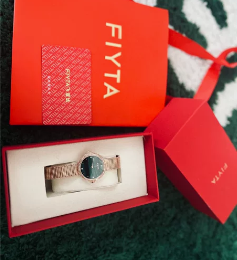 飞亚达倾城系列满天星手表小绿表 感兴趣的话...