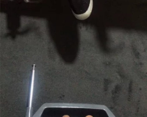 飞熊双发固定翼差速玩具飞机 全新库存一手货...