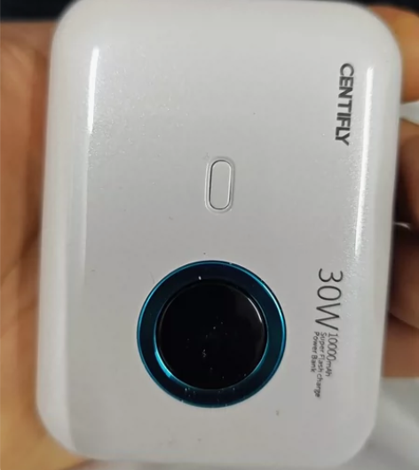 充电宝 30w 10000mah 手掌大小...