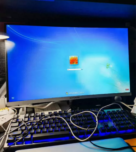 硕扬电脑一台，i5级intel四核+120...