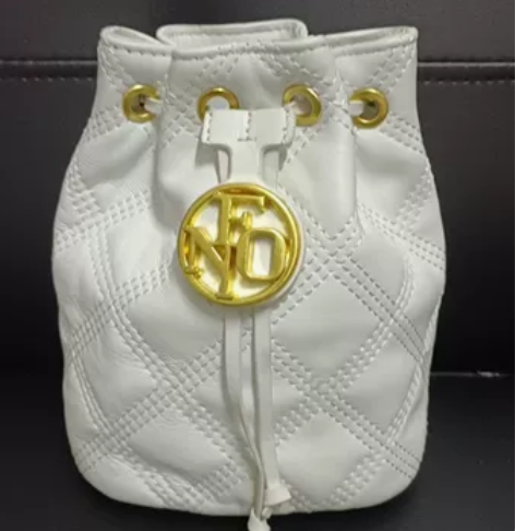 菲安妮女包 羊皮抽绳水桶包菱格链条包 精致...