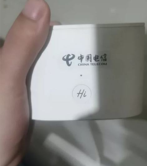 二手荣耀华为路由器CD28V2千兆双频无线...