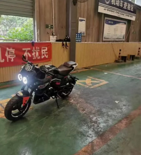 23xo狒狒，二手户，七千多公里，刚买保险...