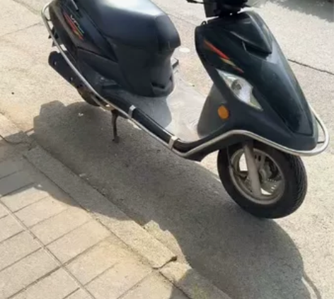 21年4月豪爵VF125京B私户一手 实表...