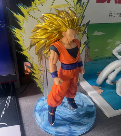 bos超三加底部加背景板套出，盒况良好，金...