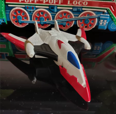 卡酷玩具，万代玩具飞机，怀旧影视摄影道剧2...