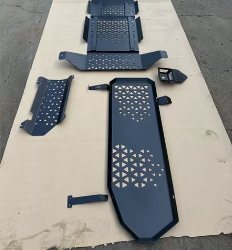 最近款长城炮猛钢护板，全套保护，为你的爱车...