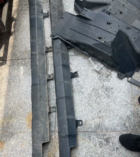 09CRV 下坎 大底护板 都是原车的 感...