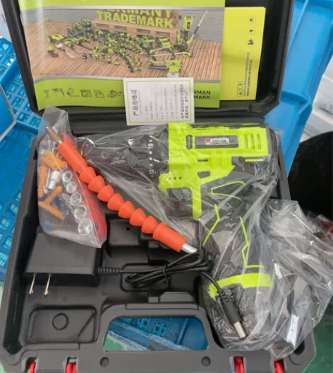 芝浦工具箱套装家用多功能五金电工木工车载维...