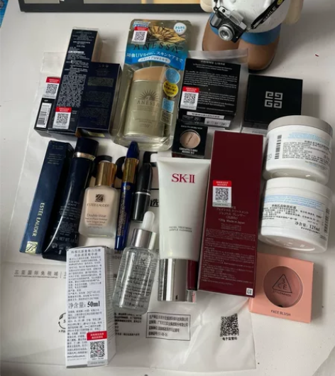 110包邮 雅诗兰黛粉底液，cpb隔离，安...