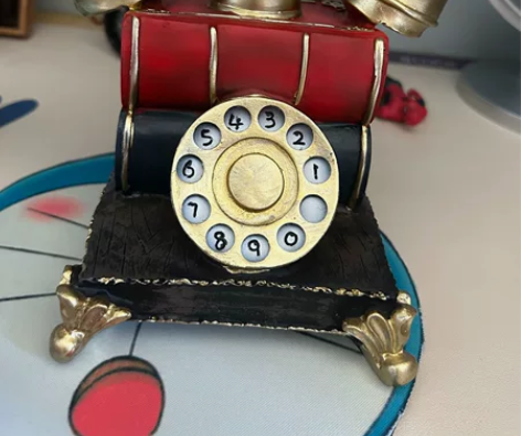 欧式复古摆件书本电话，这个是我搬家的时候买...