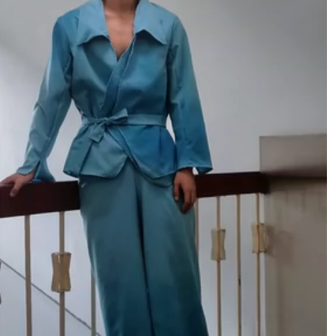 大学生春夏男装设计实践作业，适用于服装与服...