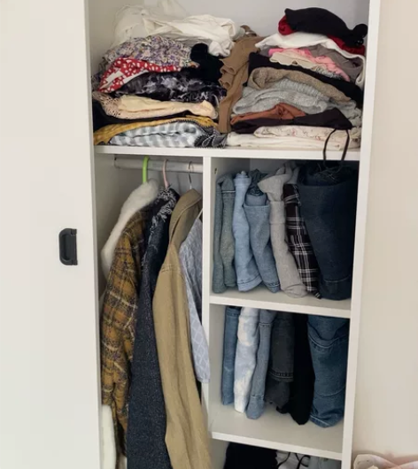 个人闲置衣服打包带走 要搬家了带不走那么多...