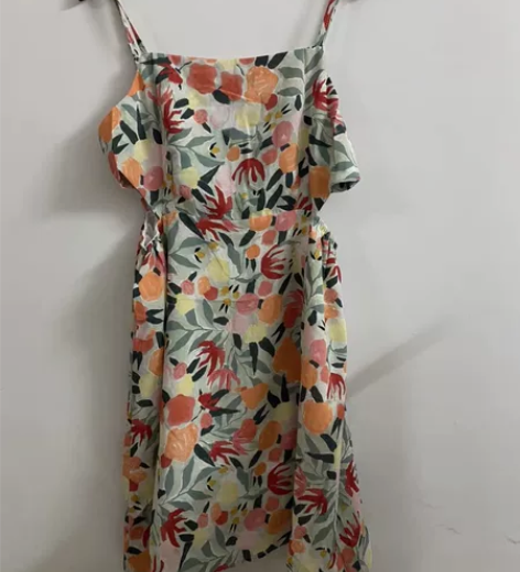 清衣柜       不包邮 度假风吊带裙田...