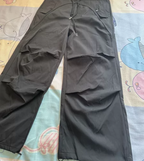 处裤子均码裤长102左右 感兴趣的话点“我...