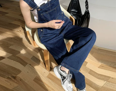 LGKG网红牛仔裤女2024年新款宽松背带...