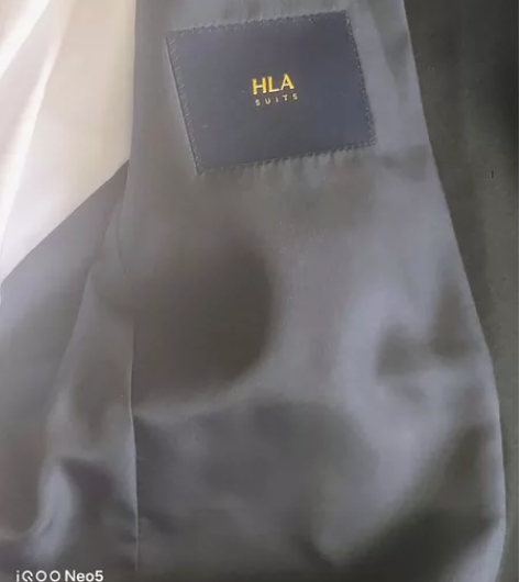 找工作面试需要，新买了一套海澜之家男士西装...