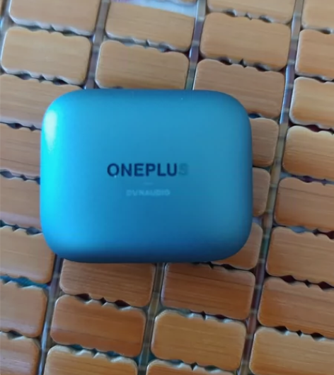 一加耳机，去年买的 感兴趣的话点“我想要”...