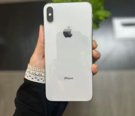 哎呀，含泪急出 本人自用一手9新iPhon...