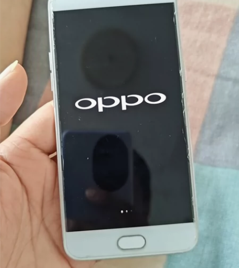 便宜处理手机，OPPO  R9s，伊拉克成...