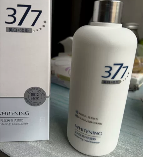 全新未拆封 Ning洗面奶  300g 感...