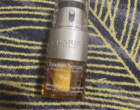 娇韵诗双萃眼部精华眼霜20ml 可以自用可...
