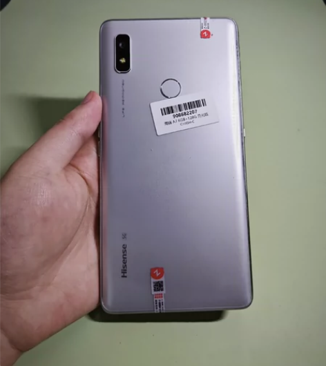 海信A7 6+128 无拆修 95新仅后盖...