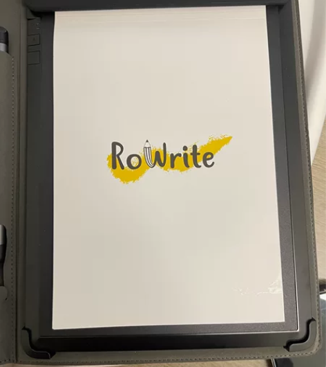 出98新柔记黑色皮质手写本/触控板（写过两...