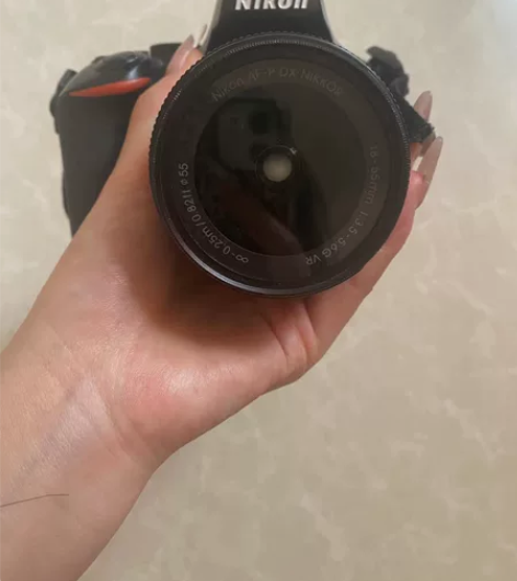 ?自用尼康d3500套机，18-55镜头，...