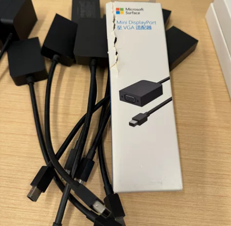 出Microsoft Surface的原装...