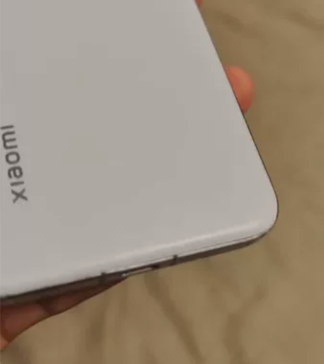 小米 13,8+256,成色如图,1888...