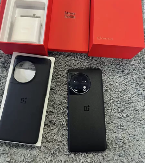 一加ACE2 浩瀚黑 12G运行 256G...