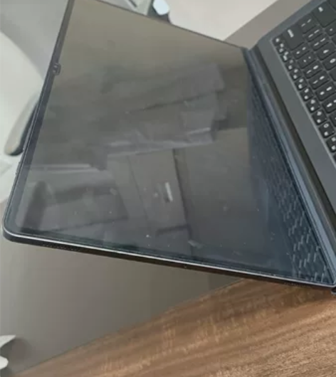 三星Galaxy Tab S8 Ultra...