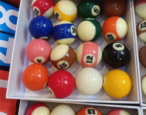 黛娜丝菲四副球，要的联系 感兴趣的话点“我...