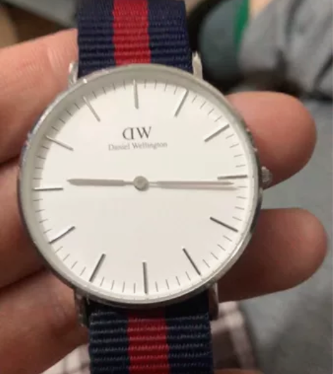 DW 正品 走时准   刚换完电池  50...