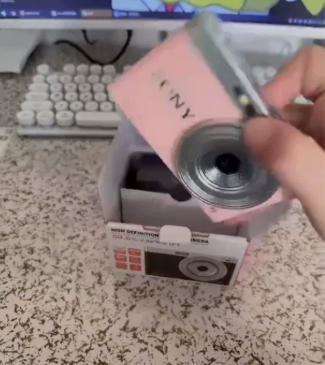 （实体店倒闭，低价出售）索尼DSC欧美版拍...