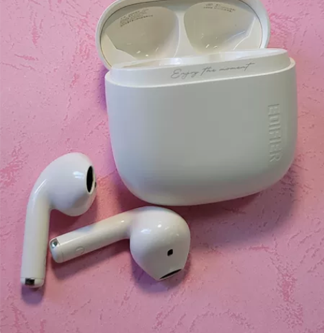 自己换耳机了，出漫步者?花再 Zero A...