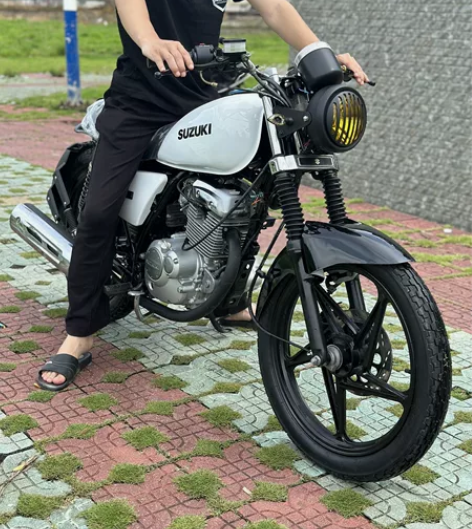 二手摩托车 进口铃木复古太子150cc-珍...