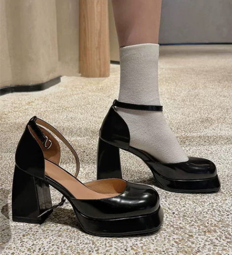 ?袁圈圈明星同款芭比鞋一字扣带粗跟单鞋法式...