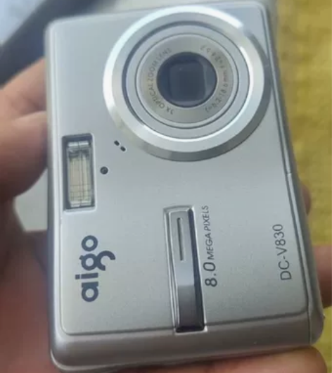 爱国者v830数码相机ccd. 非佳能，索...