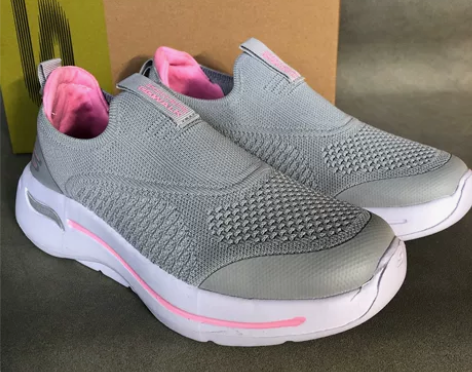 斯凯家超轻底女鞋 一脚蹬健步鞋 轻底透气妈...